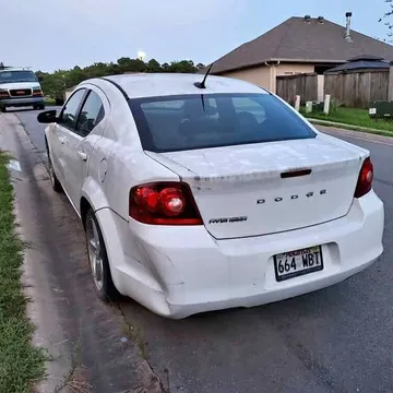 2012 Dodge Avenger SE Sedan 4D