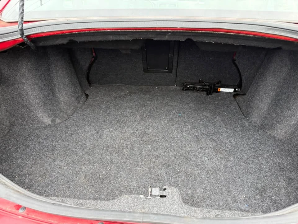 2012 Dodge Avenger Sedan - Image 6 of 18
