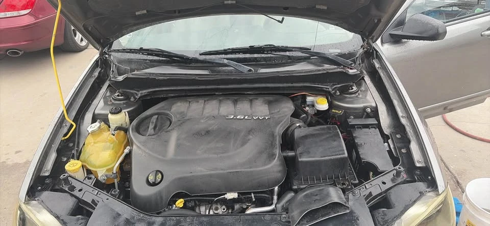 2012 Dodge Avenger Sedan - Image 10 of 10