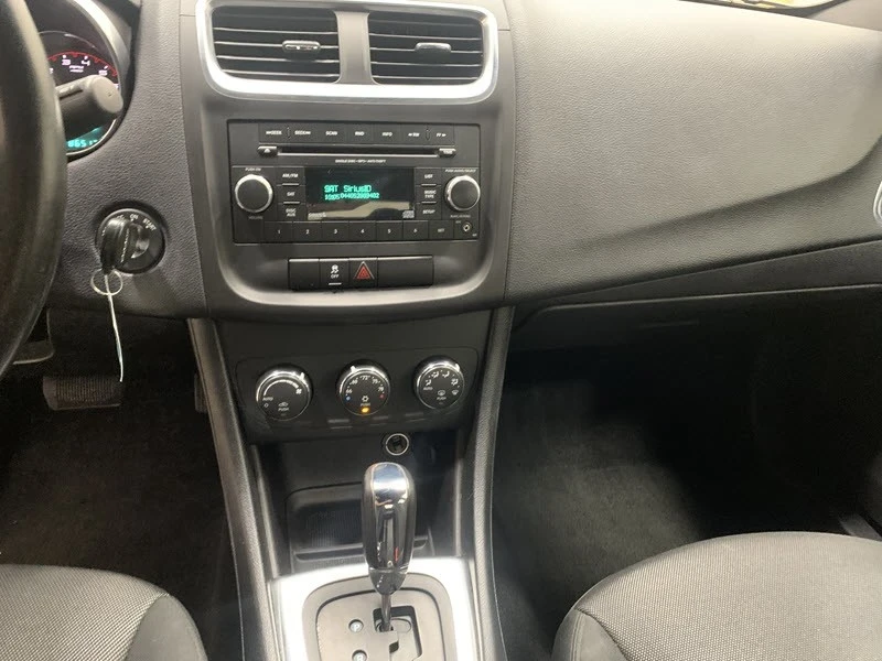 2012 Dodge Avenger Sedan - Image 9 of 21