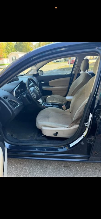 2012 Dodge Avenger Sedan - Image 3 of 9