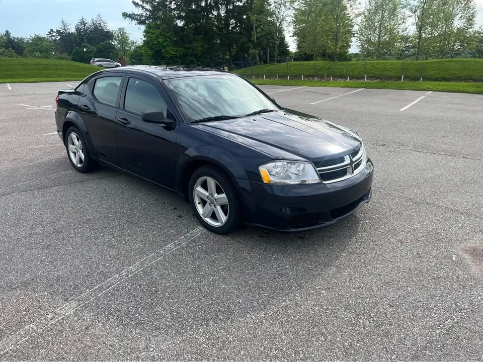2012 Dodge Avenger Sedan - Image 8 of 20