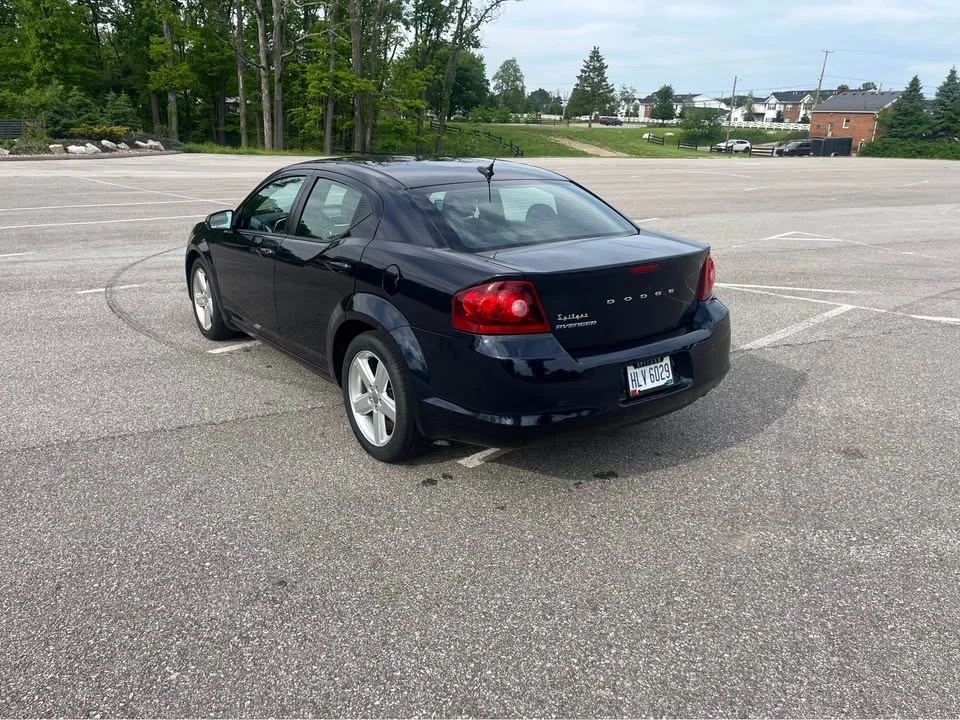 2012 Dodge Avenger Sedan - Image 4 of 20