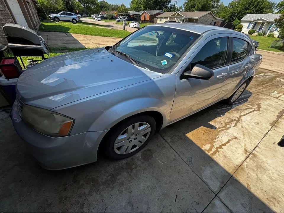 2012 Dodge Avenger Sedan - Image 5 of 14