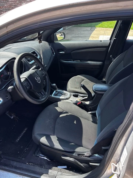 2012 Dodge Avenger Sedan - Image 8 of 14