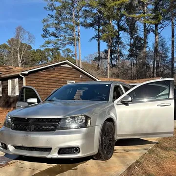 2012 Dodge Avenger SXT Sedan 4D
