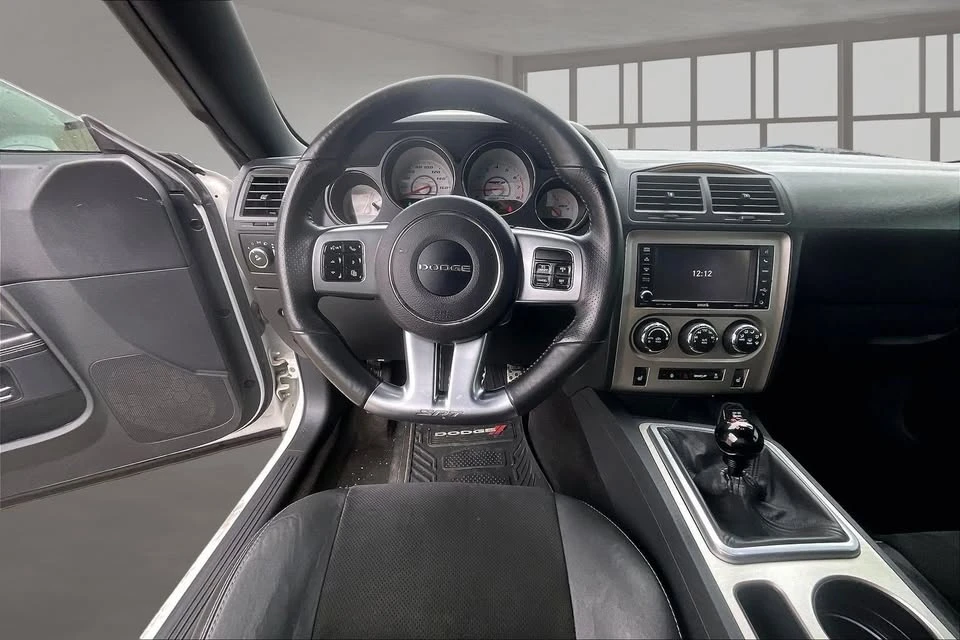 2012 Dodge Challenger 3rd Gen - Image 3 of 8
