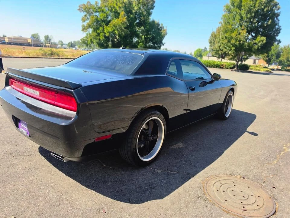 2012 Dodge Challenger 3rd Gen - Image 5 of 13