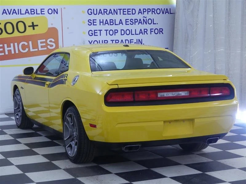 2012 Dodge Challenger 3rd Gen - Image 5 of 10