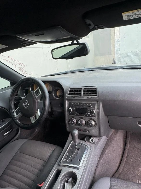 2012 Dodge Challenger 3rd Gen - Image 8 of 12