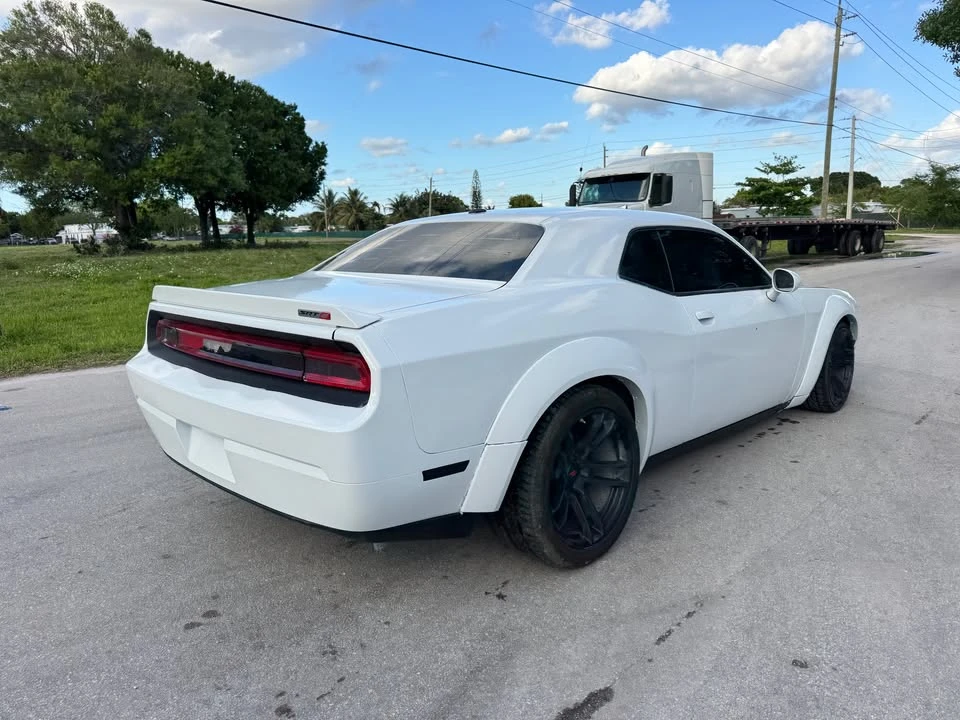 2012 Dodge Challenger SRT8 & 392 3rd Gen - Image 5 of 10
