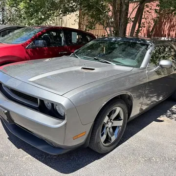 2012 Dodge Challenger SXT