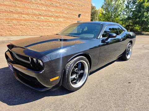 2012 Dodge Challenger SXT