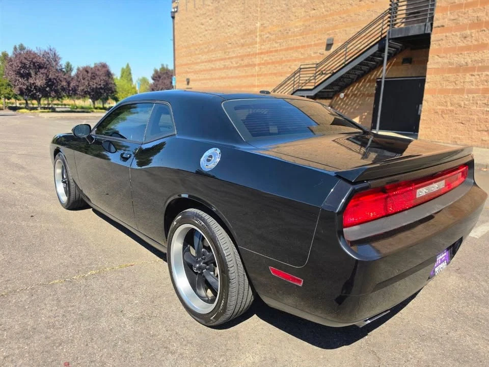 2012 Dodge Challenger 3rd Gen - Image 3 of 13