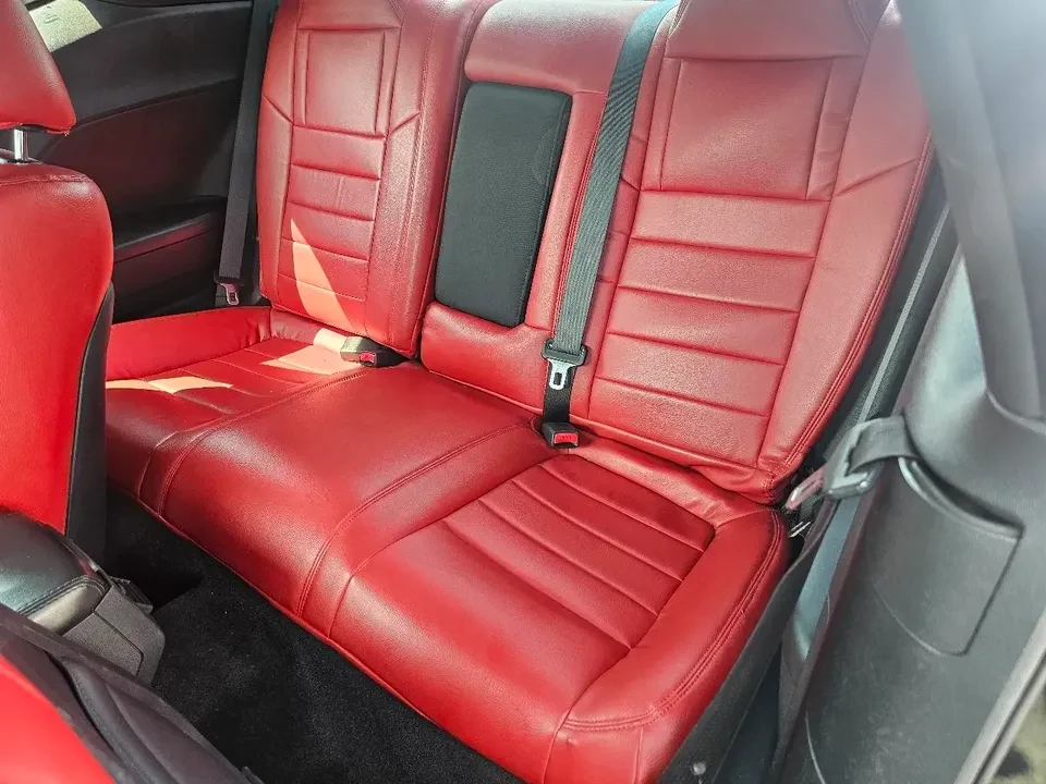 2012 Dodge Challenger 3rd Gen - Image 5 of 14