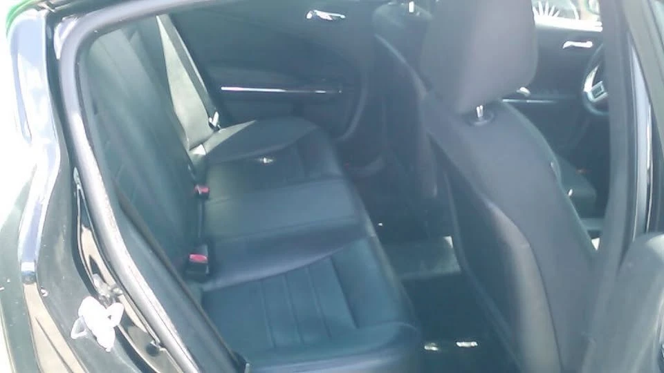 2012 Dodge Charger 7th Gen - Image 8 of 11