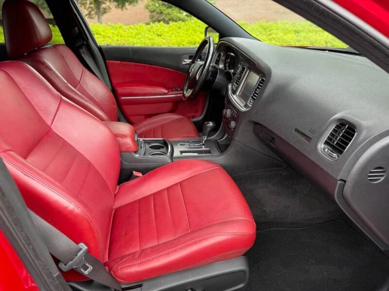 2012 Dodge Charger 7th Gen - Image 2 of 19