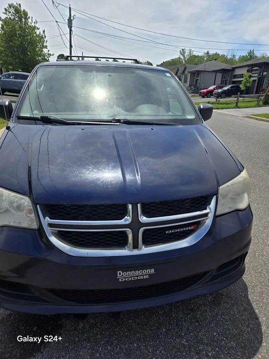 2012 Dodge Caravan - Image 2 of 7