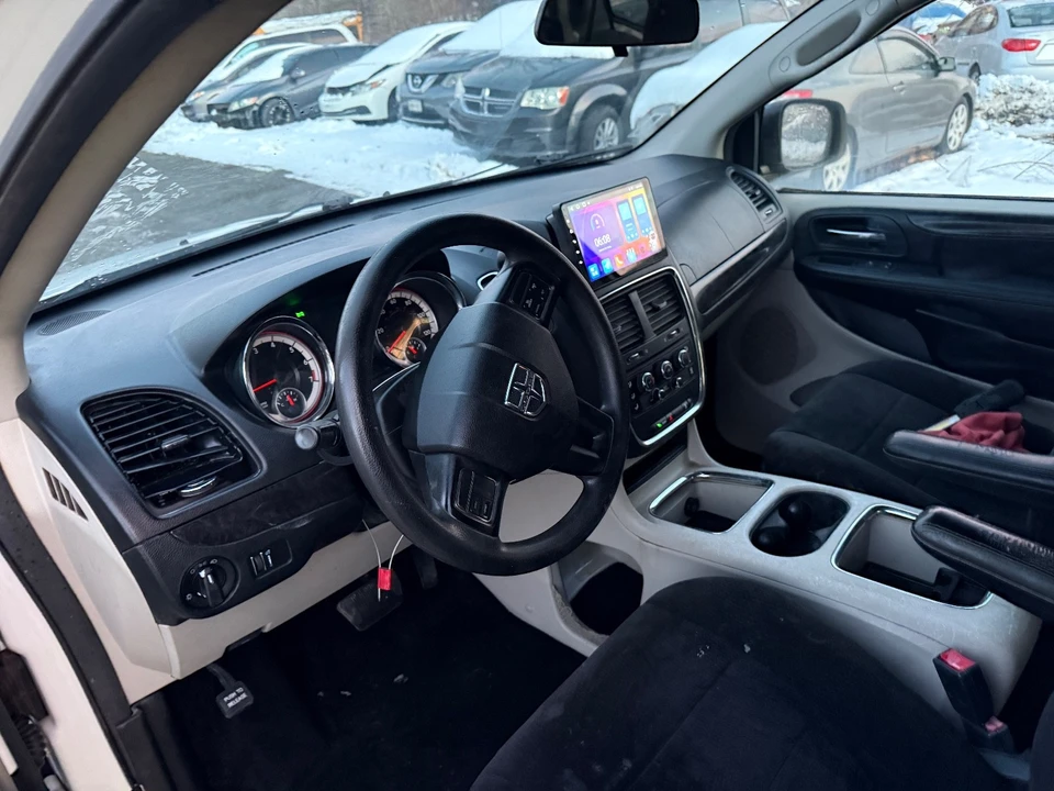 2012 Dodge Caravan - Image 7 of 21