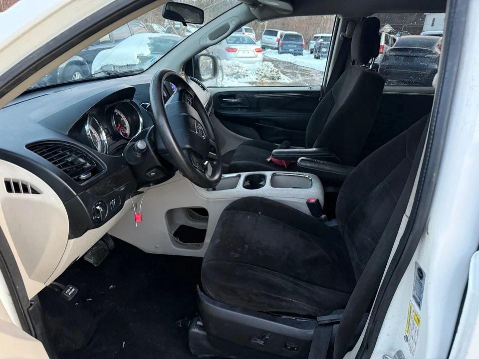 2012 Dodge Caravan - Image 8 of 21