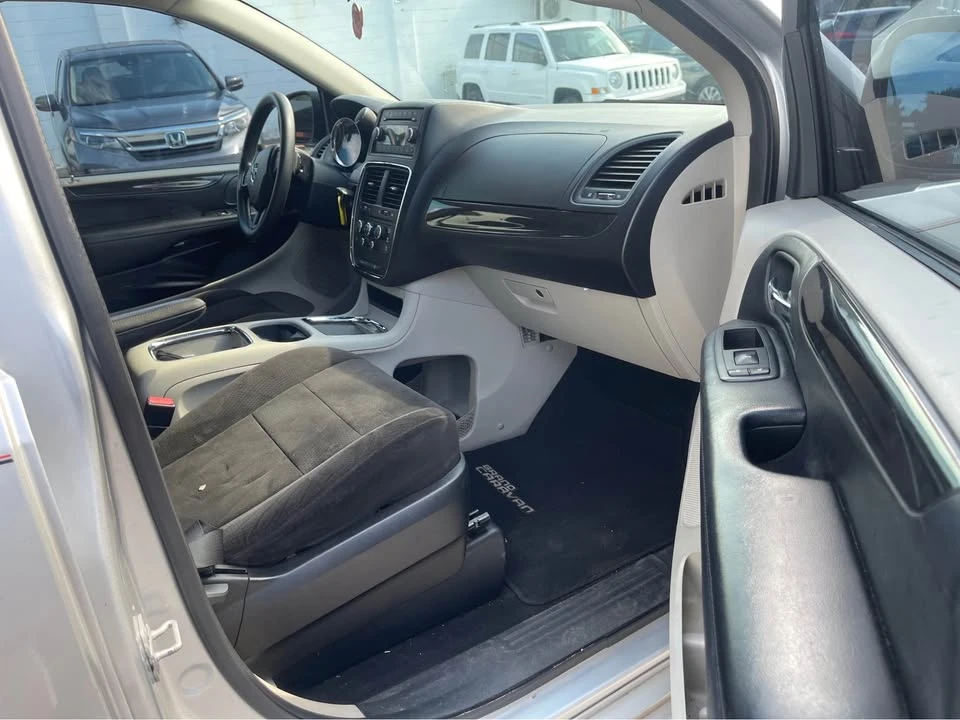 2012 Dodge Caravan - Image 20 of 20