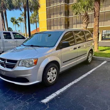 2012 Dodge Caravan SE Minivan 4D