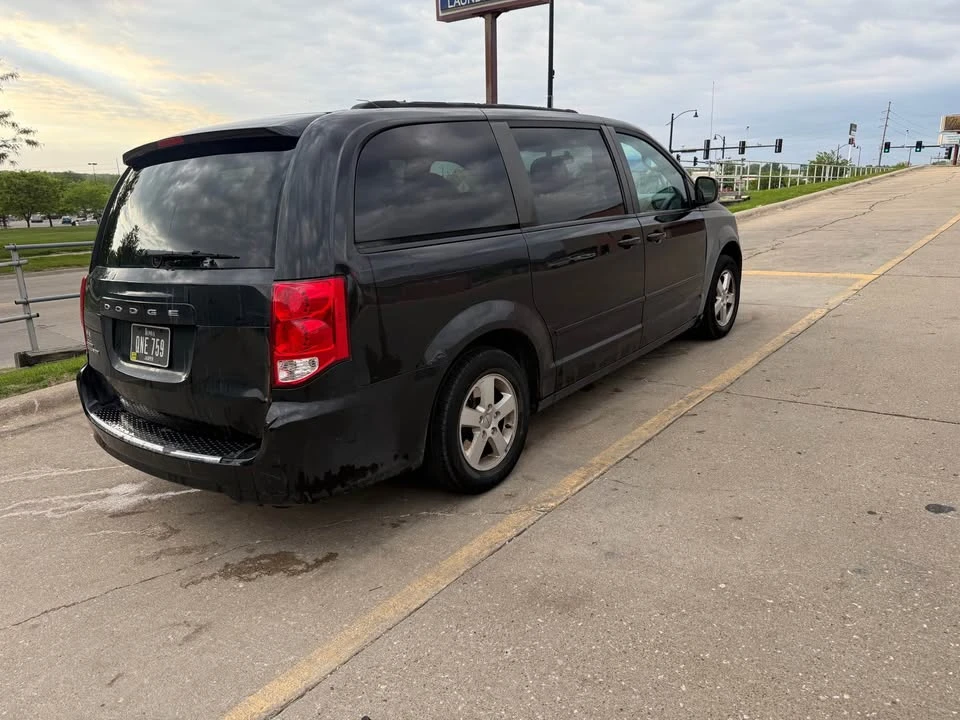 2012 Dodge Caravan - Image 7 of 18