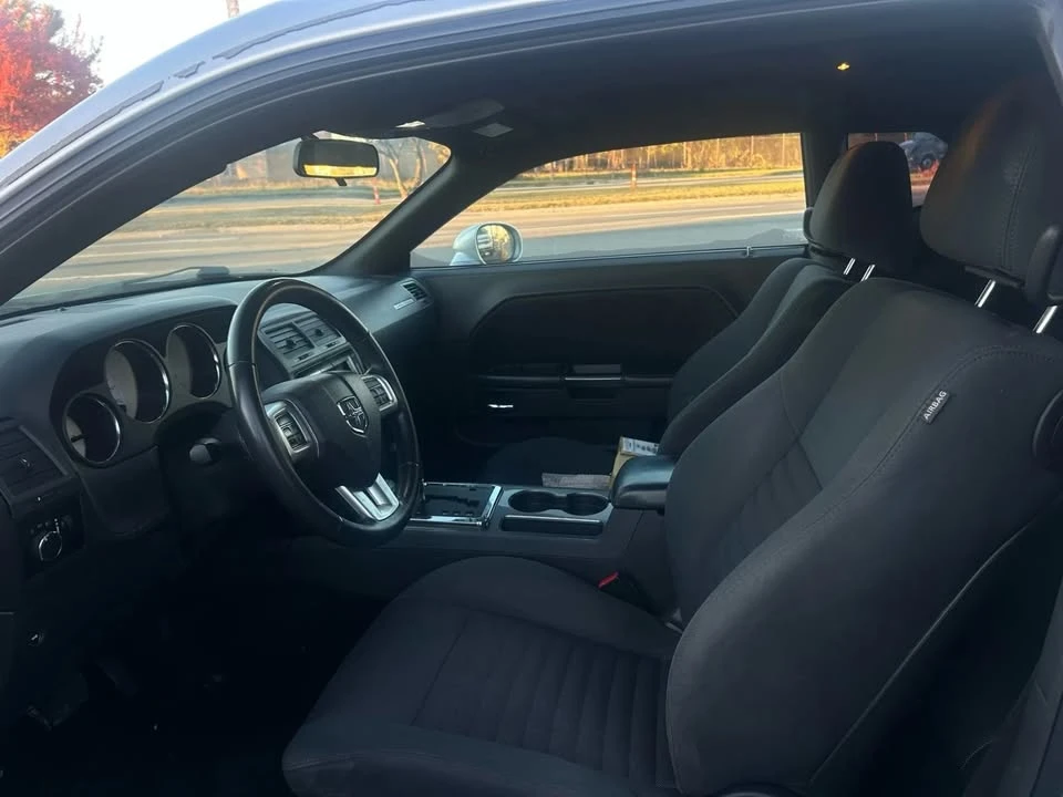 2012 Dodge Challenger 3rd Gen - Image 10 of 16