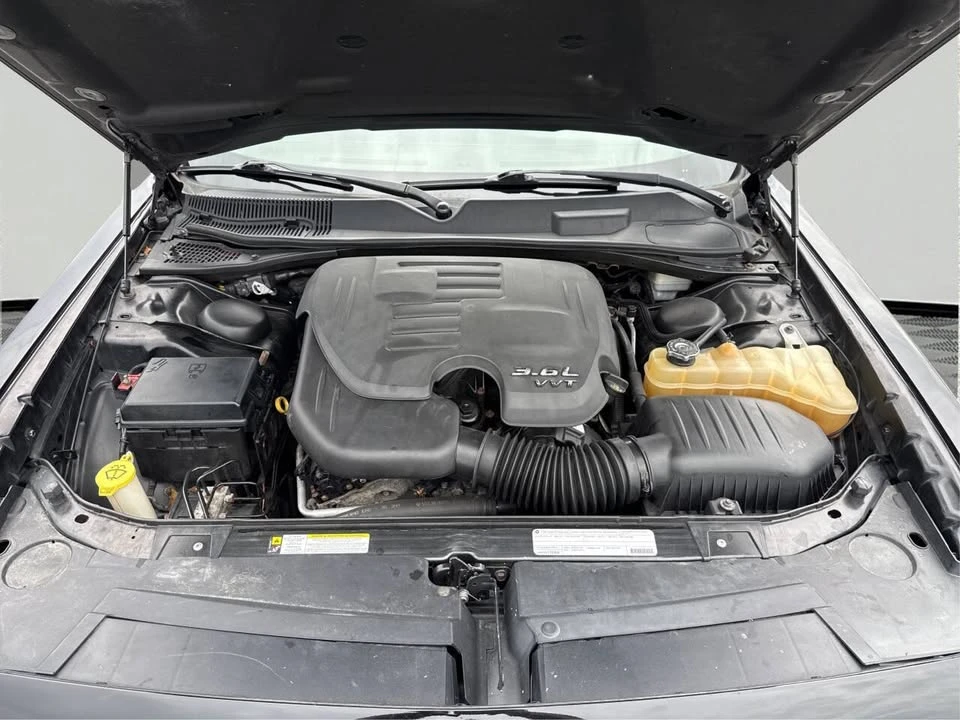 2012 Dodge Challenger 3rd Gen - Image 11 of 20