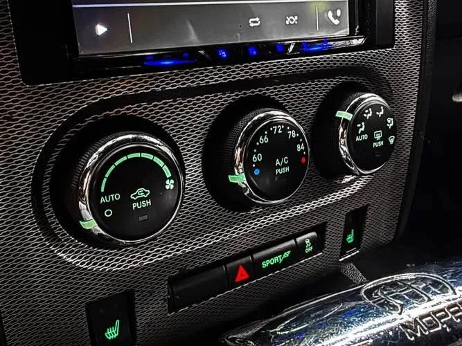 2012 Dodge Challenger 3rd Gen - Image 17 of 20