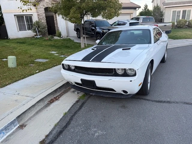 2012 Dodge Challenger 3rd Gen - Image 2 of 7