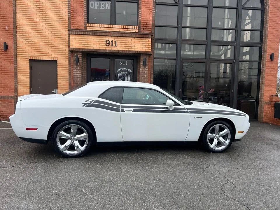 2012 Dodge Challenger 3rd Gen - Image 15 of 20