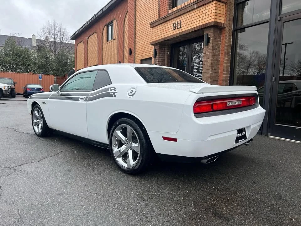 2012 Dodge Challenger 3rd Gen - Image 8 of 20