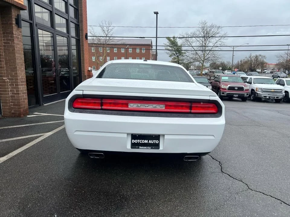 2012 Dodge Challenger 3rd Gen - Image 11 of 20