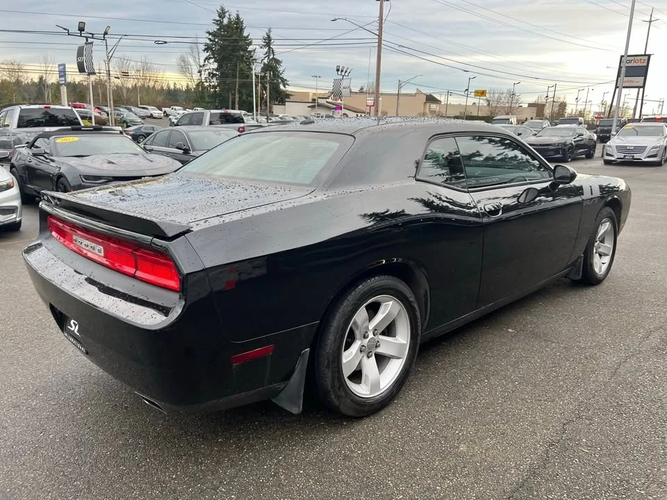 2012 Dodge Challenger 3rd Gen - Image 6 of 17