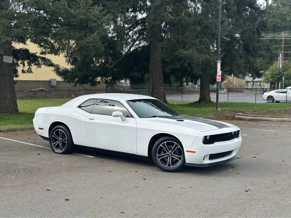 2012 Dodge Challenger 3rd Gen - Image 2 of 12