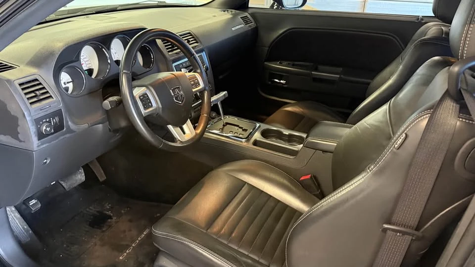 2012 Dodge Challenger - Image 16 of 19