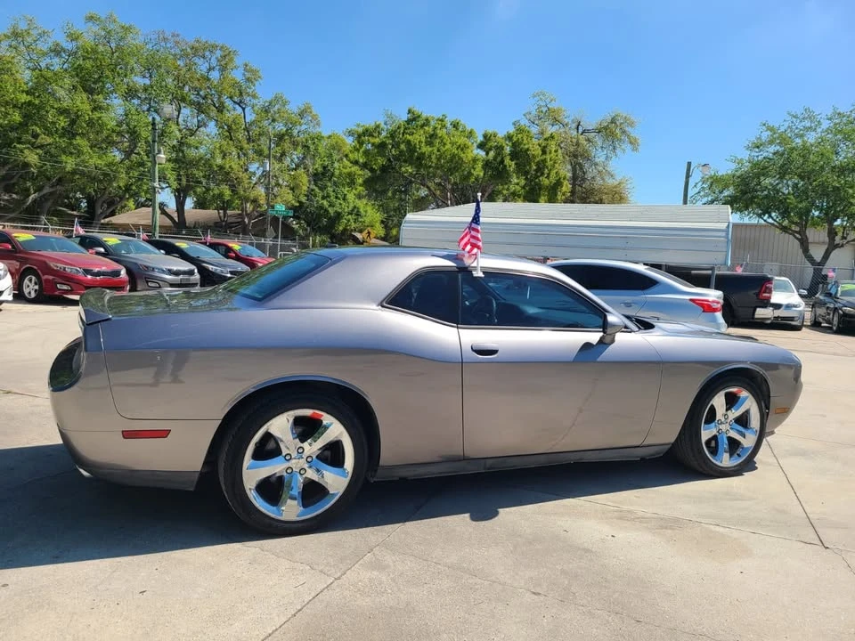 2012 Dodge Challenger 3rd Gen - Image 4 of 10