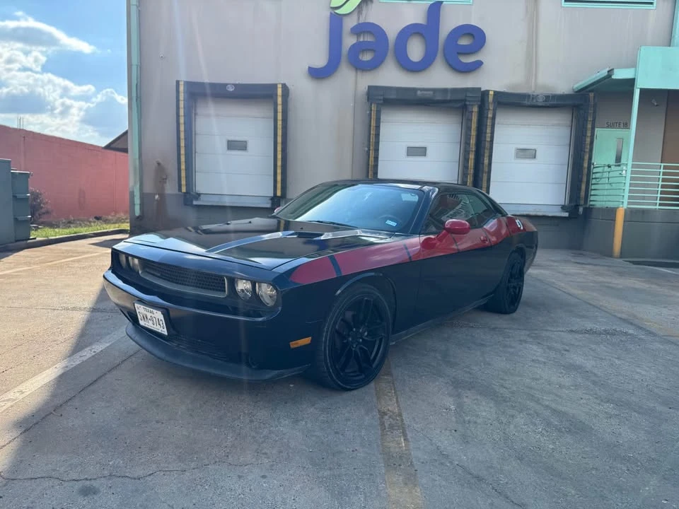 2012 Dodge Challenger 3rd Gen - Image 2 of 8
