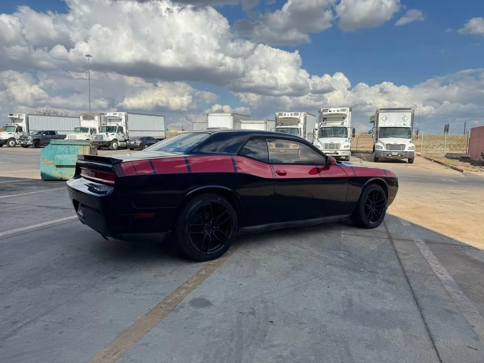 2012 Dodge Challenger 3rd Gen - Image 3 of 8