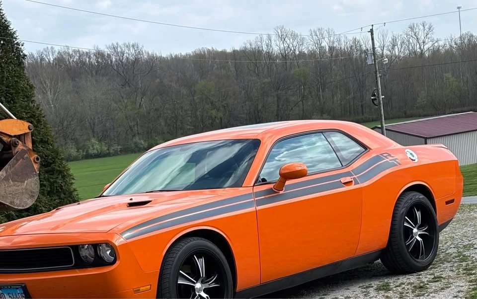 2012 Dodge Challenger 3rd Gen - Image 2 of 7