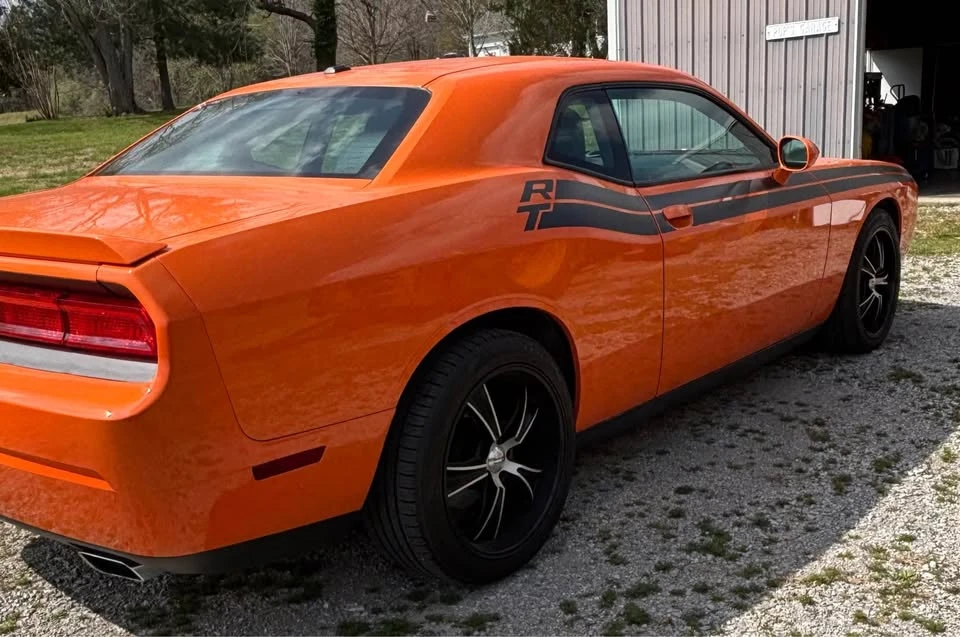 2012 Dodge Challenger 3rd Gen - Image 4 of 7