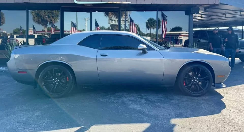 2012 Dodge Challenger 3rd Gen - Image 8 of 17