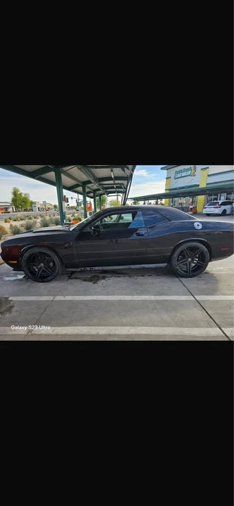 2012 Dodge Challenger 3rd Gen - Image 3 of 11
