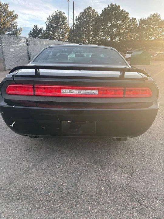 2012 Dodge Challenger 3rd Gen - Image 4 of 15