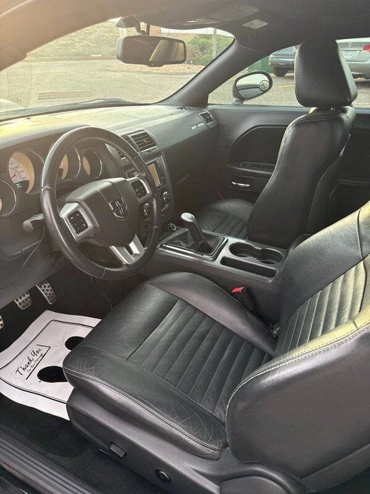 2012 Dodge Challenger 3rd Gen - Image 10 of 15
