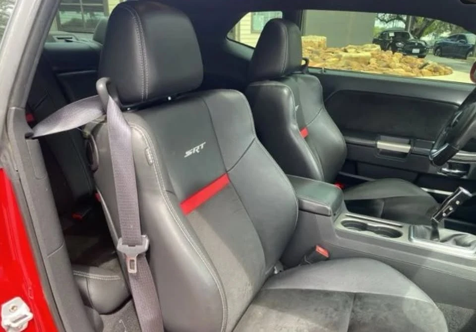 2012 Dodge Challenger 3rd Gen - Image 7 of 8