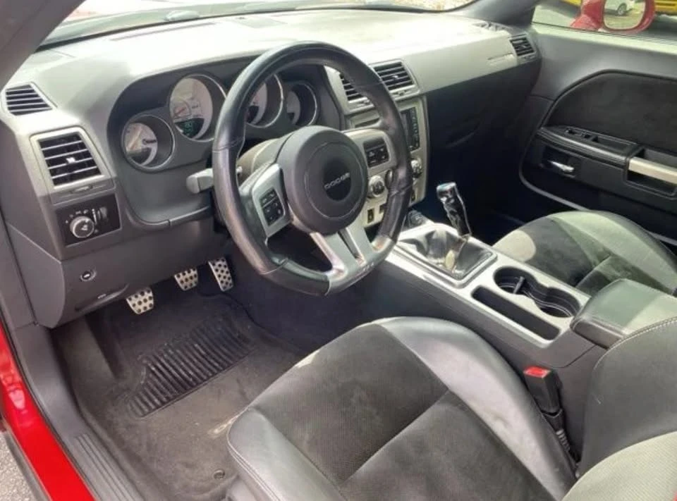 2012 Dodge Challenger 3rd Gen - Image 6 of 8