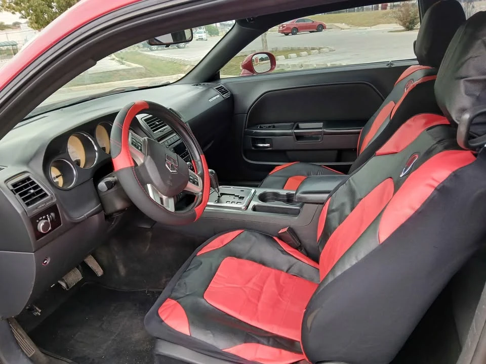 2012 Dodge Challenger 3rd Gen - Image 7 of 10