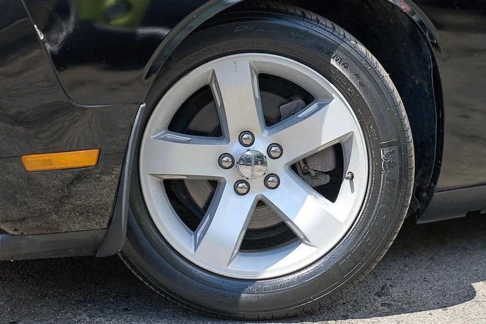 2012 Dodge Challenger 3rd Gen - Image 5 of 20